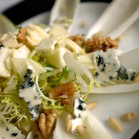 Gale - Centro Hotell 4*