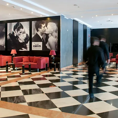 Gale - Centro Hotell