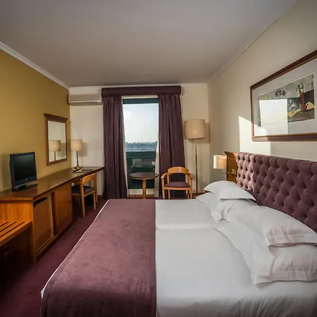 Gale - Centro 4*
