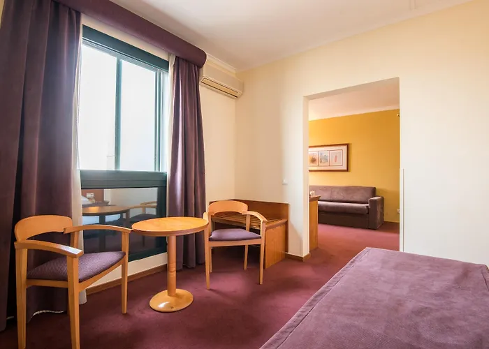 Hotel Gale - Centro Oporto