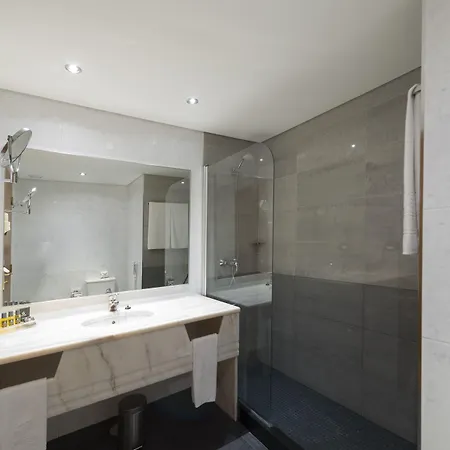 Gale - Centro 4*